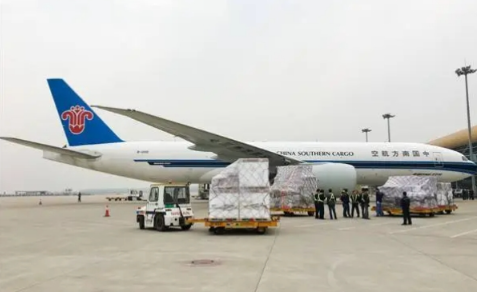 黄南昆明机场物流助力鲜花输送全国